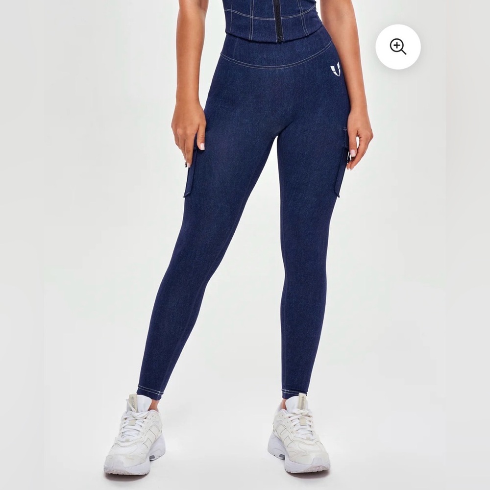Firm Abs, Sculpt, High Waisted Cargo Leggings - Denim Blue, size XXS, NWT